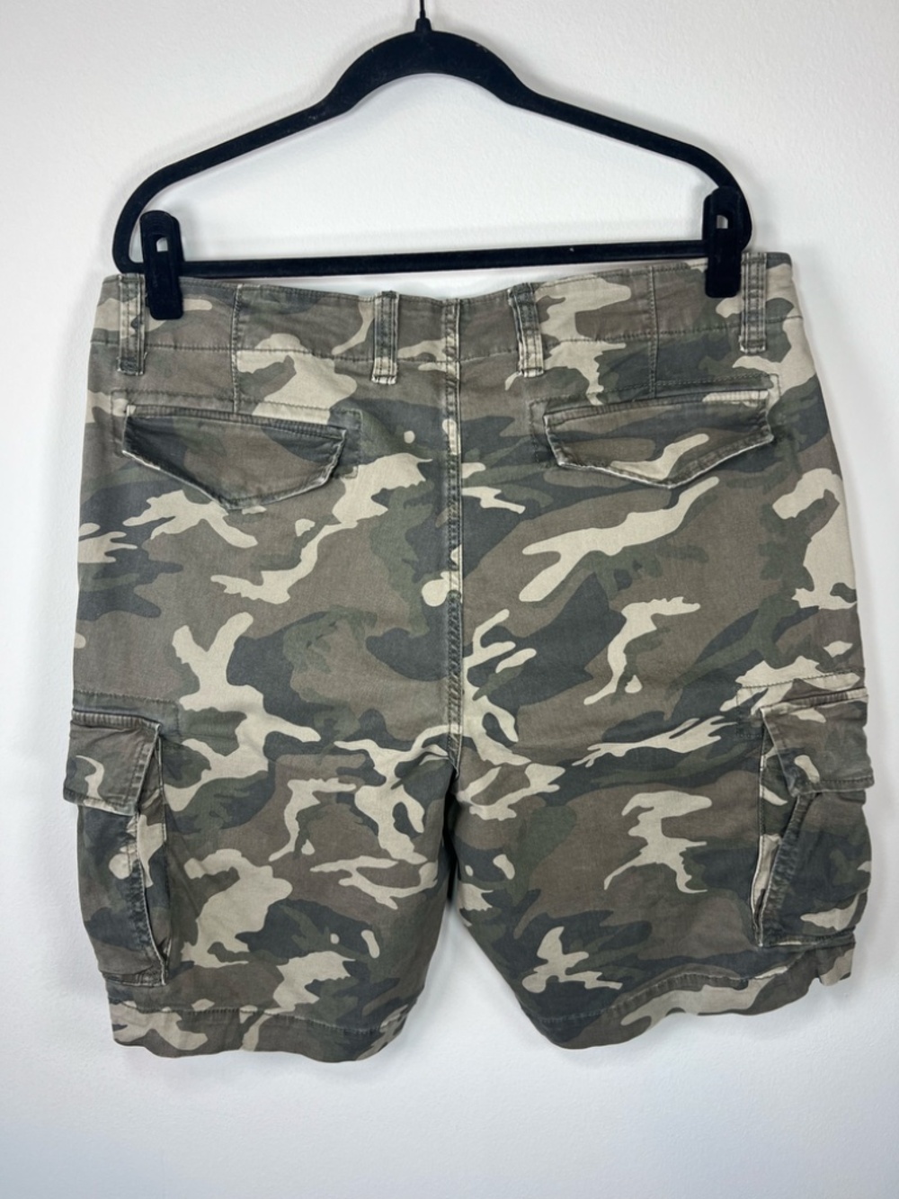 Old Navy Lived In Straight Flex Camo Cargo Shorts Green Utility Military 38x10" - Picture 7 of 12